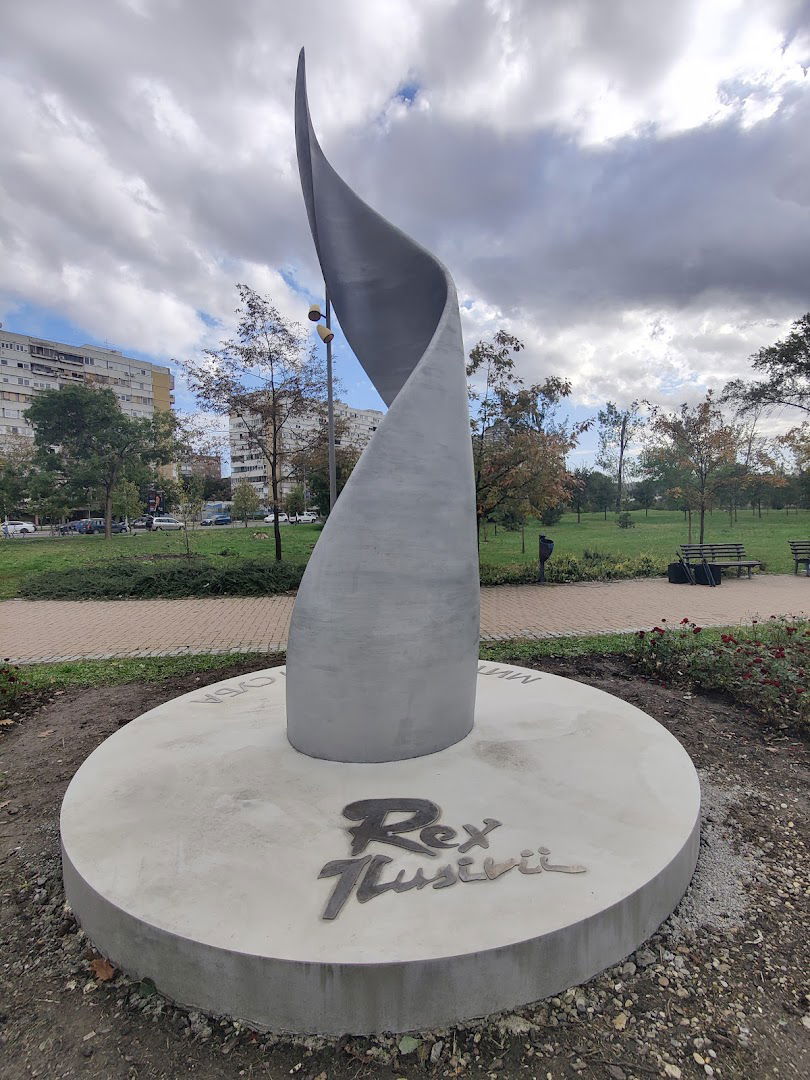 Скулптура Митар Суботић Суба