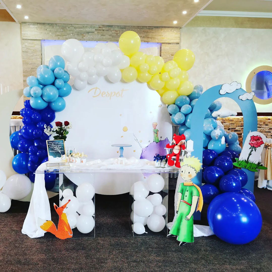 Delta Studio Decoration