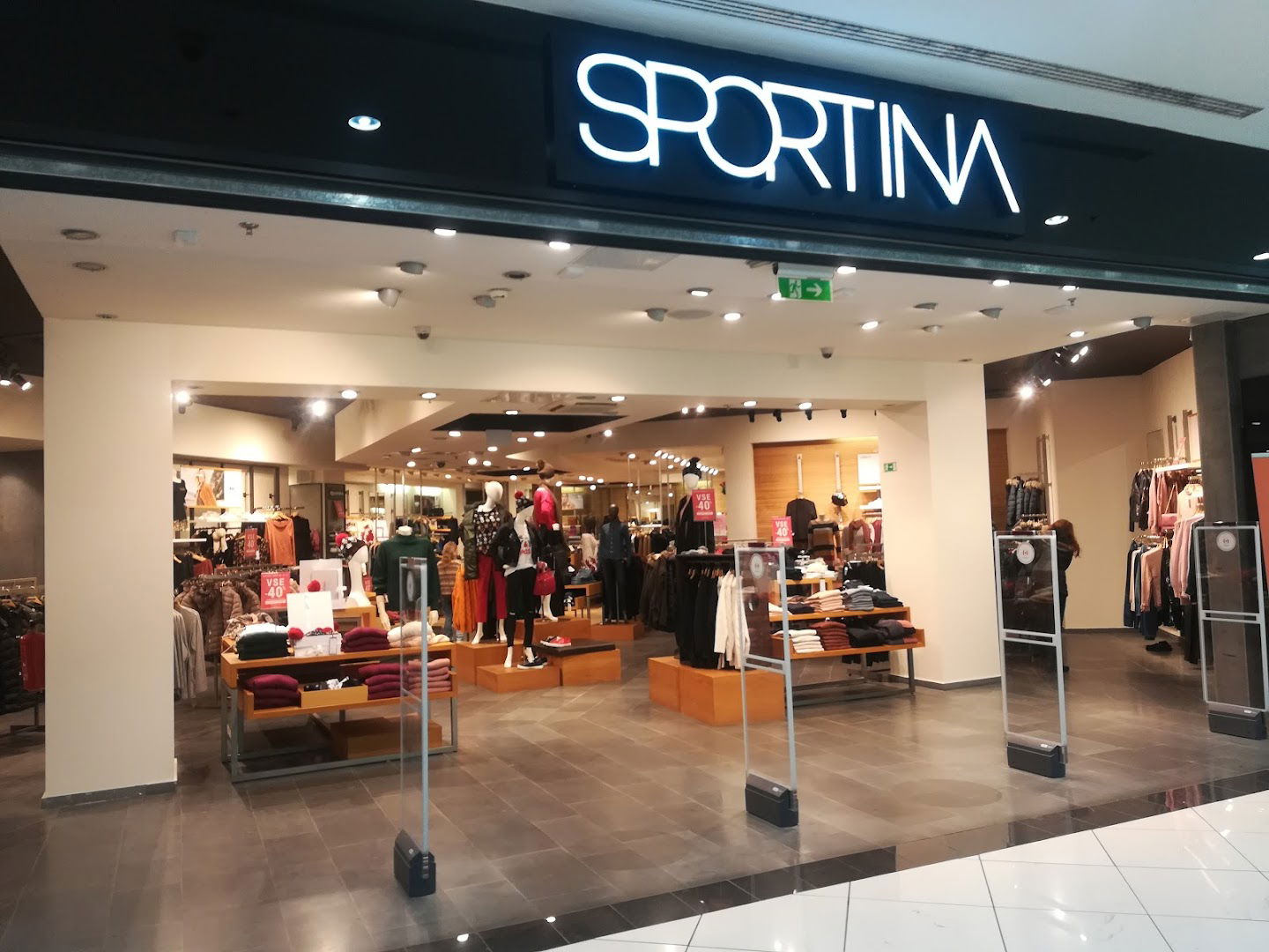 XYZ & Sportina