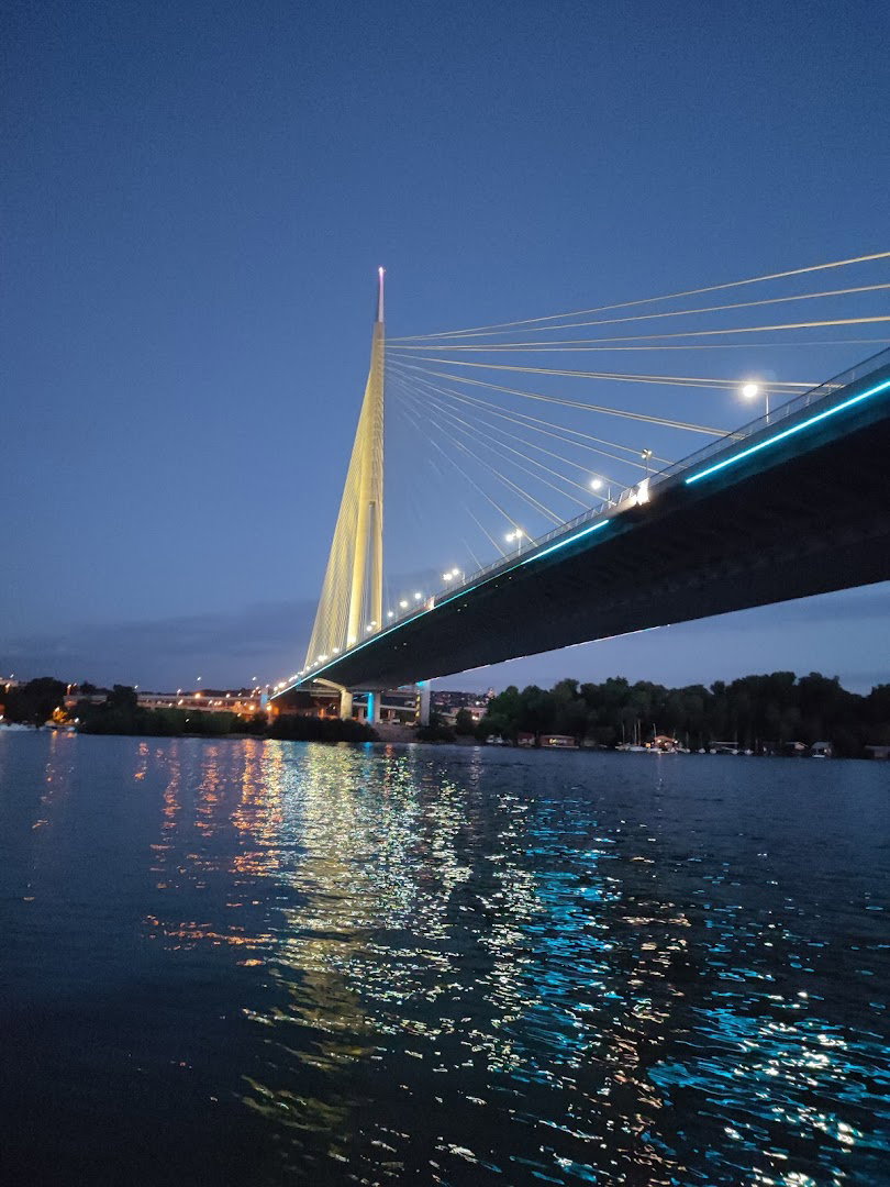 Splav.na.dan "Ujkela"