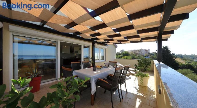 Vanda Land Apartments