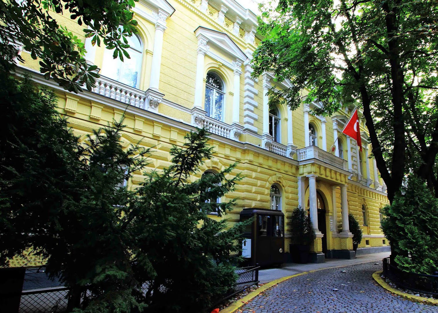 Veleposlanstvo Republike Turske - Turkish Embassy in Zagreb