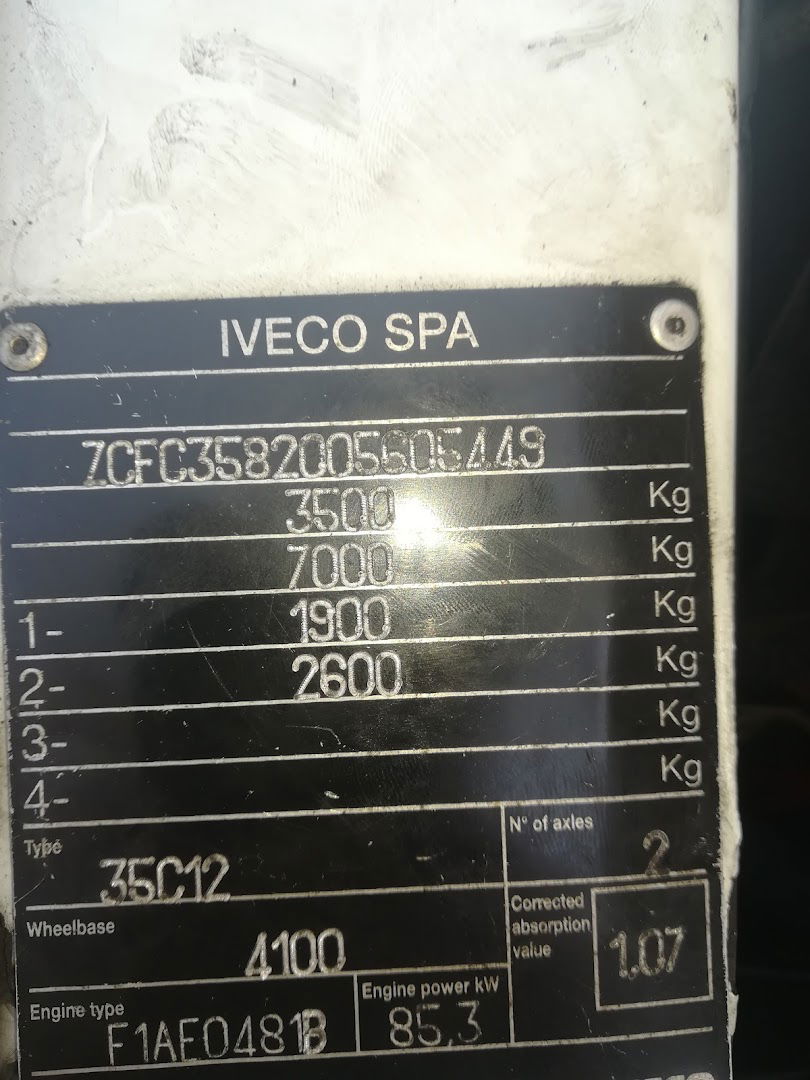 Auto delovi Marko 015