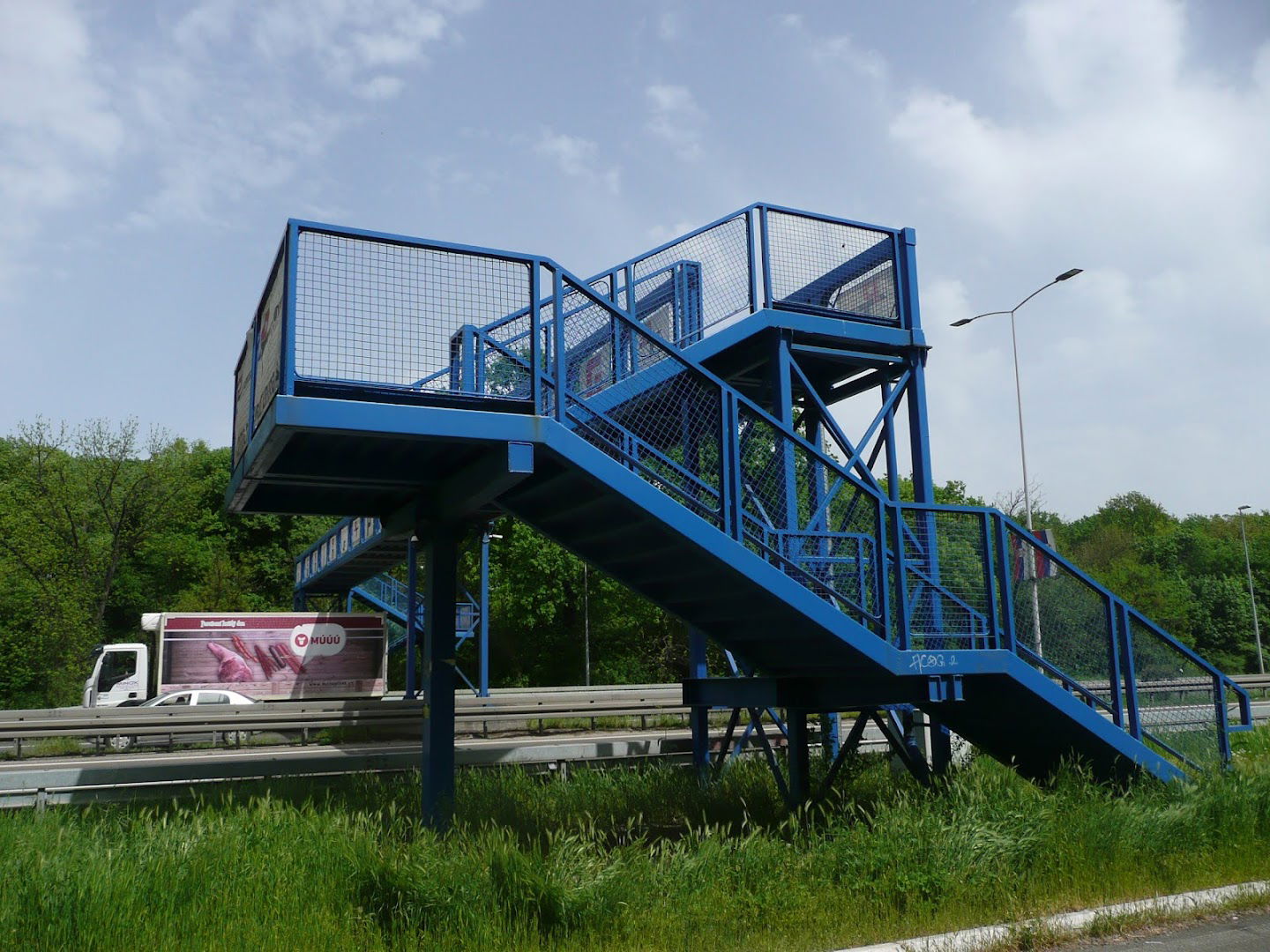 Пасарела Икарбус