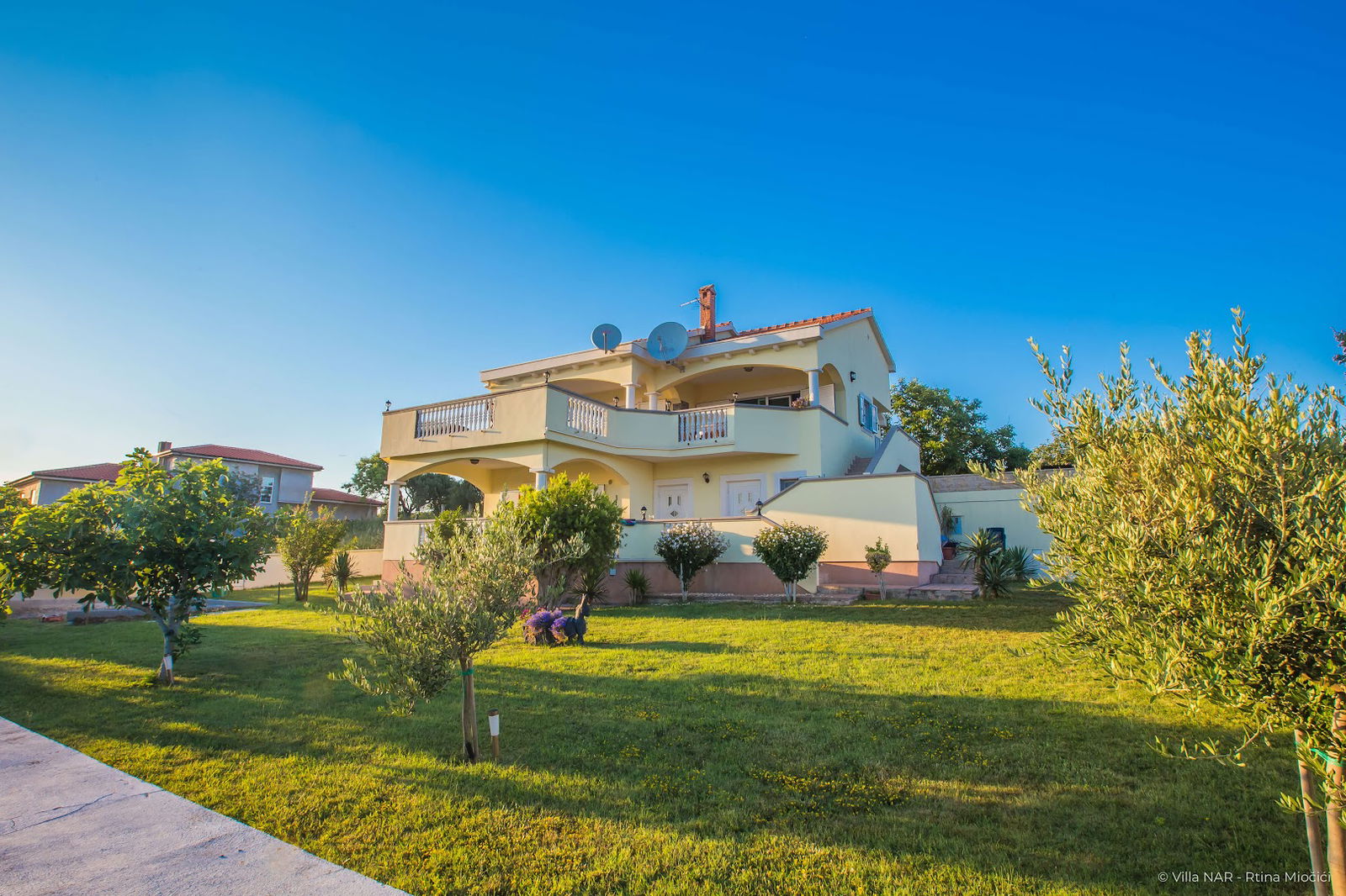 Villa NAR