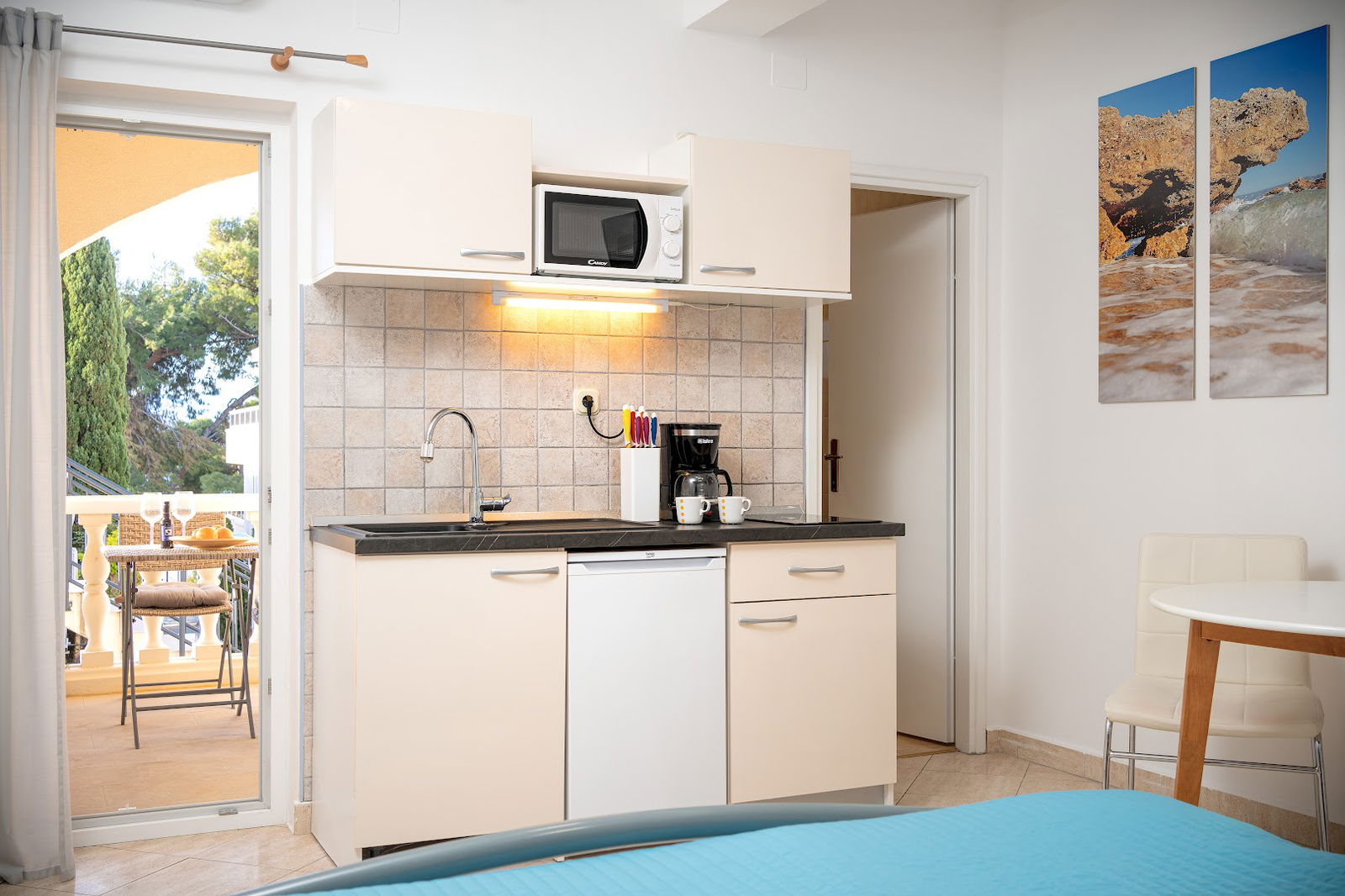 Beachfront villa near Zlatni rat