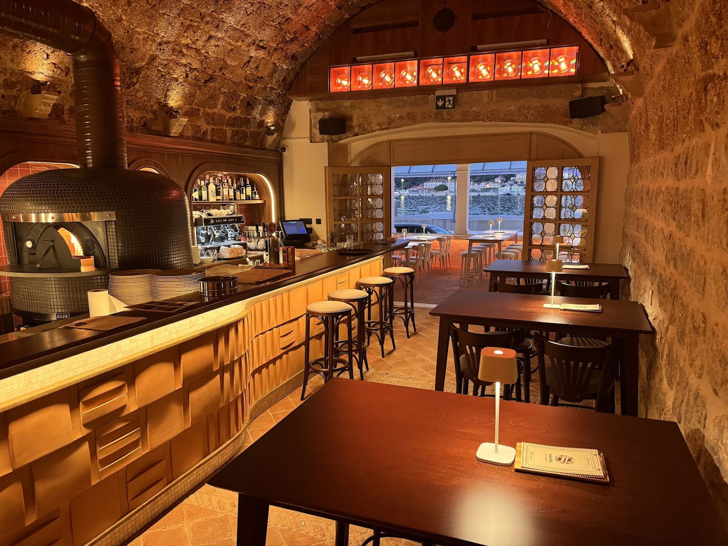 Zamagna pizza and bar