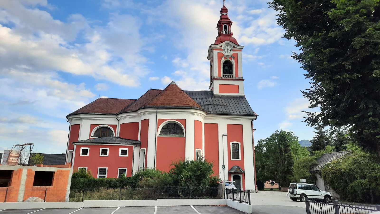 Župnijska cerkev sv. Petra