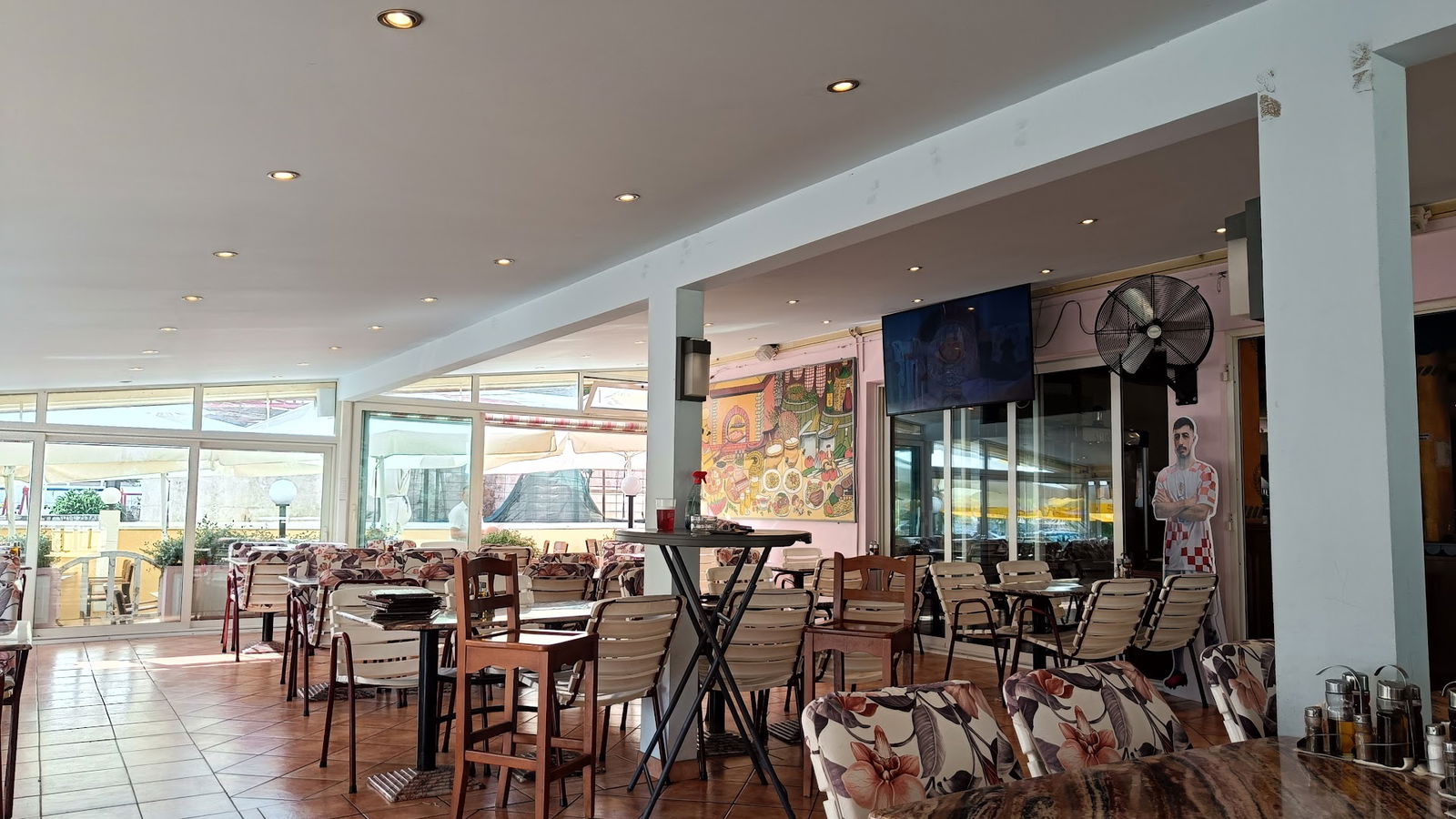 Villa Monica Resturant