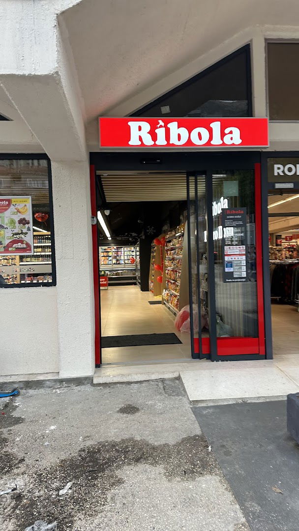 Ribola Supermarket