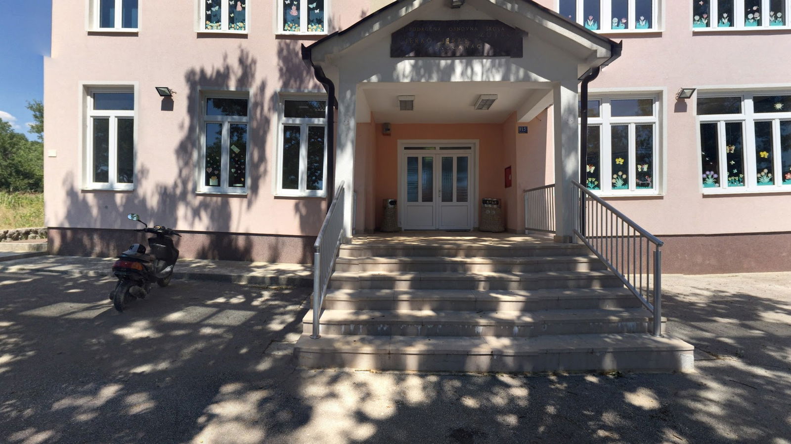 Područna osnovna škola Jerko Jerry Zovko Broćanac