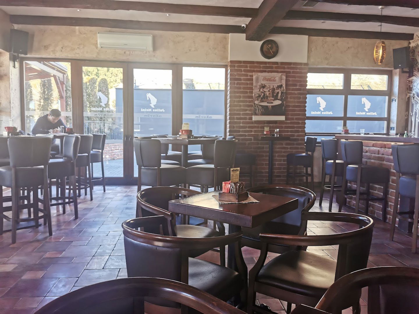 Caffe bar & pizza Metaxa