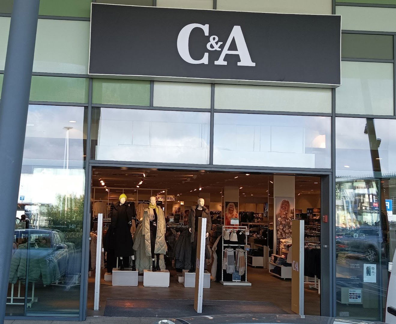 C&A