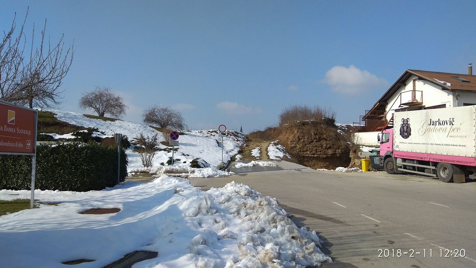 Kmetijska apoteka. Trgovina na debelo in drobno.