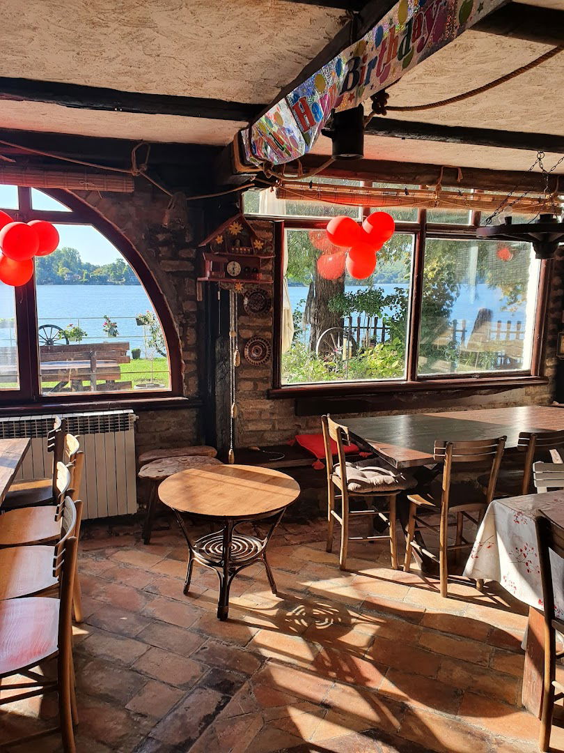 Dunavska Kuća Nikola