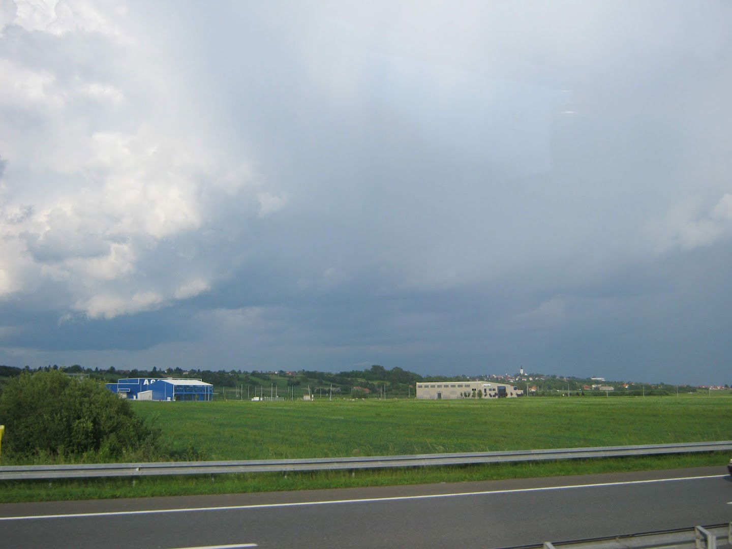 Agromais - prodajni centar Križ