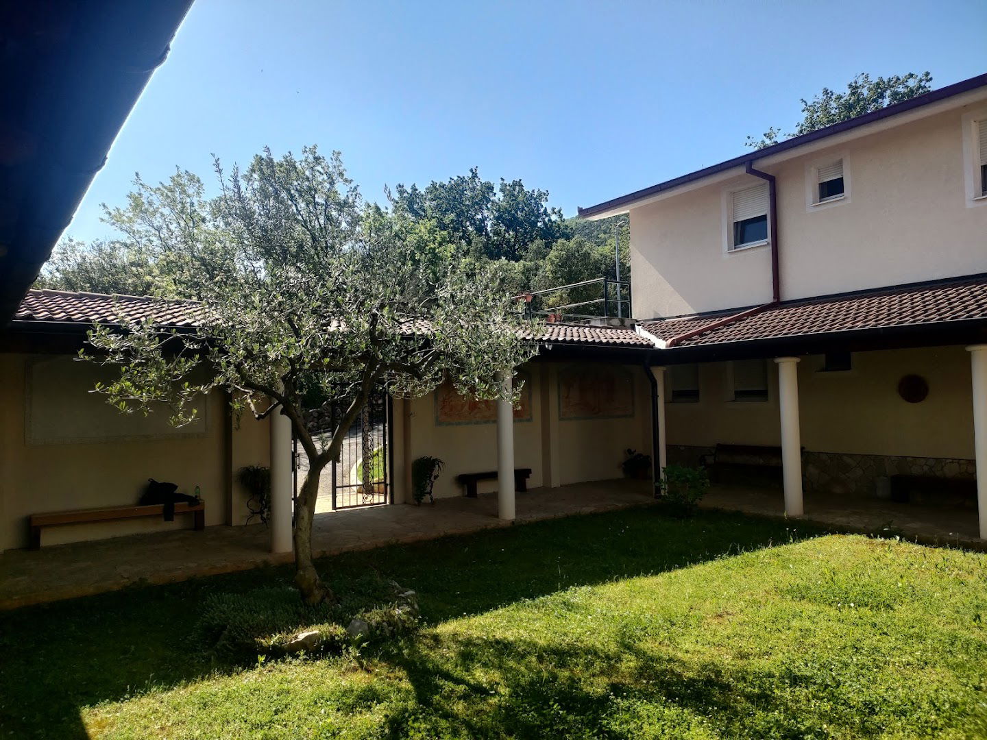 Maria porta del cielo. Fraternità francescana