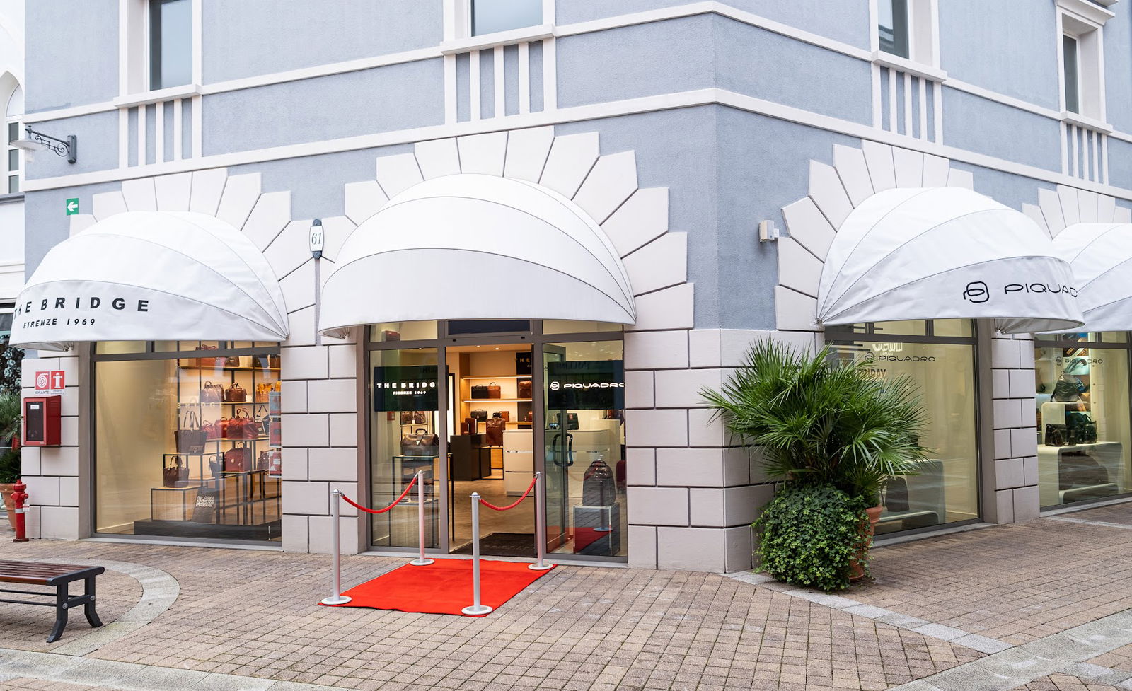 Piquadro - The Bridge