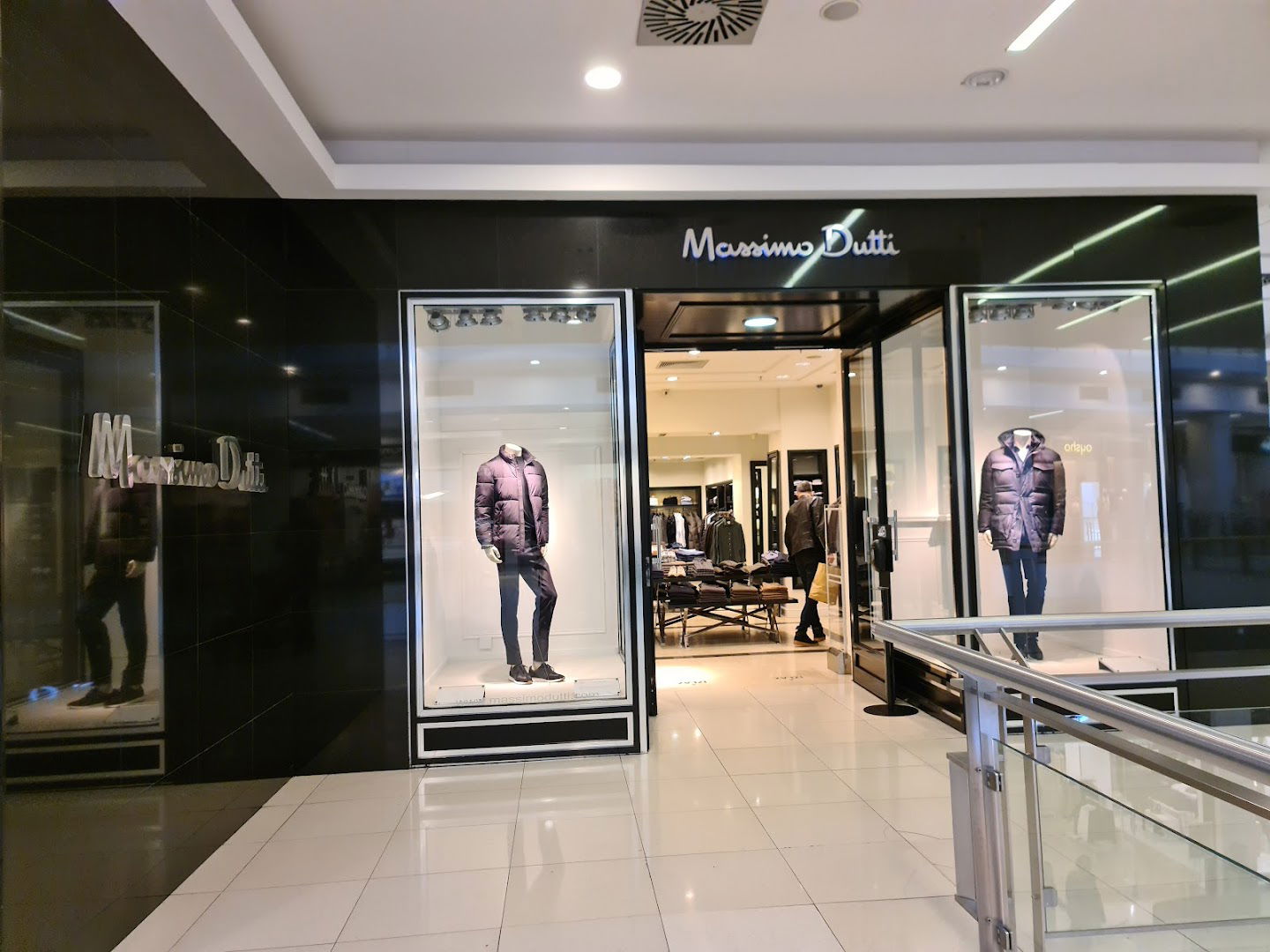 Massimo Dutti