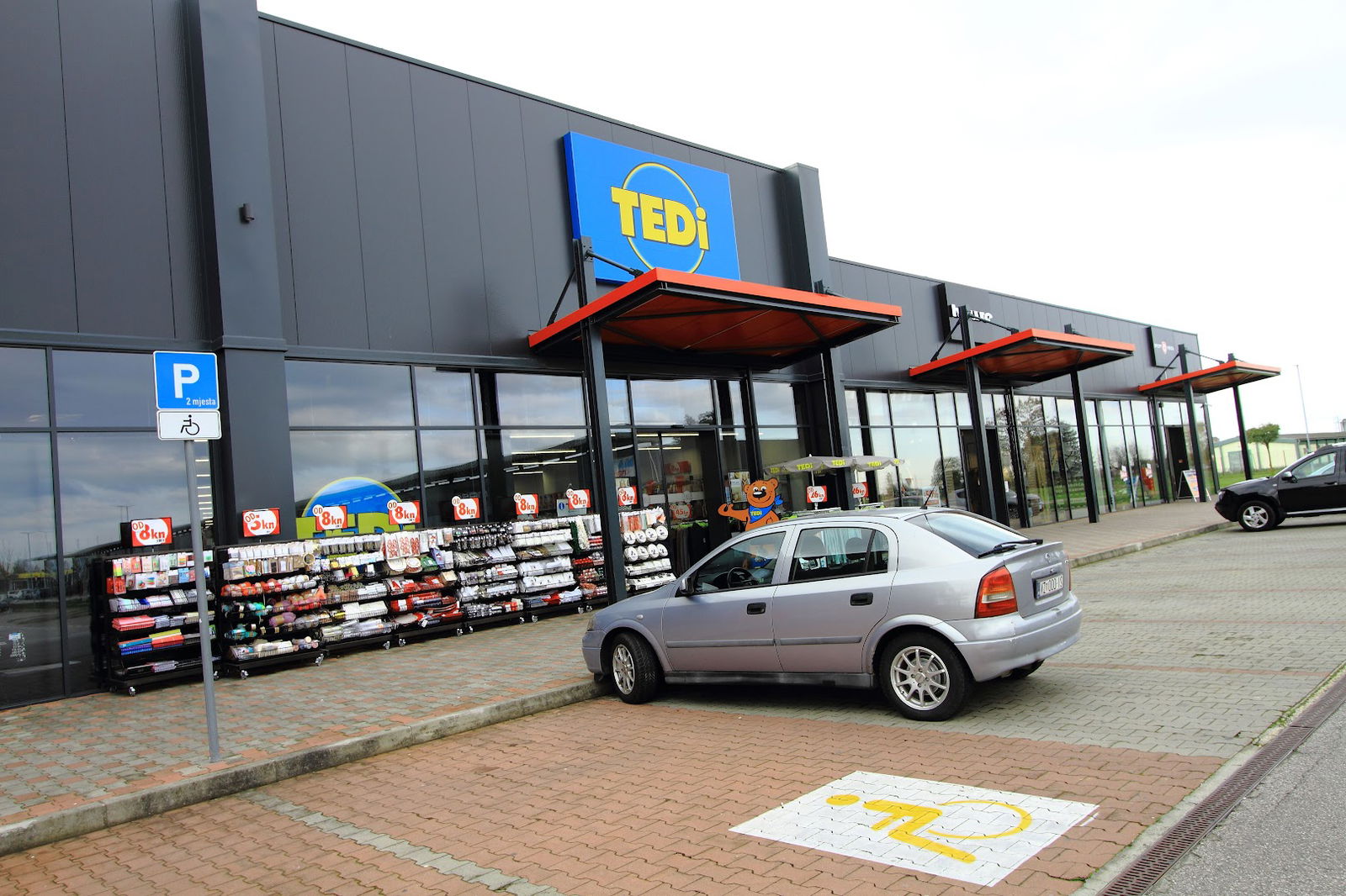 TEDi