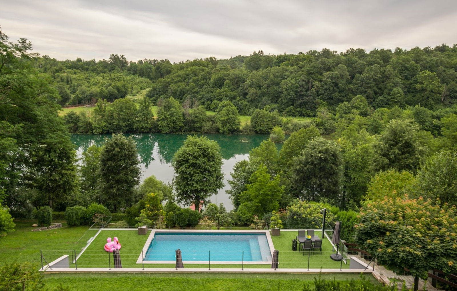 Green River Holiday House