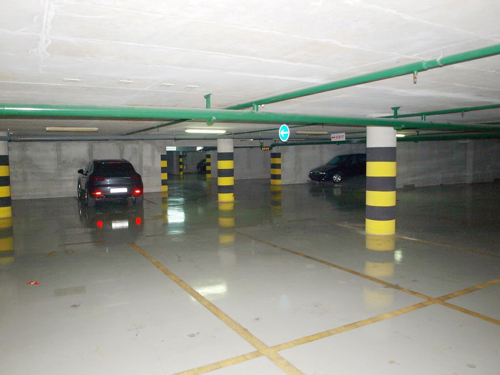 Acorus Garage tourist parking