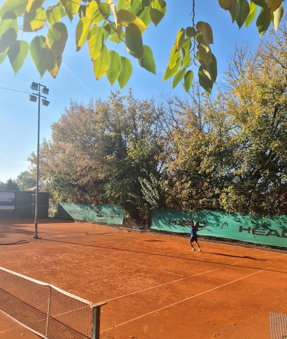 Teniski klub "Senjak"