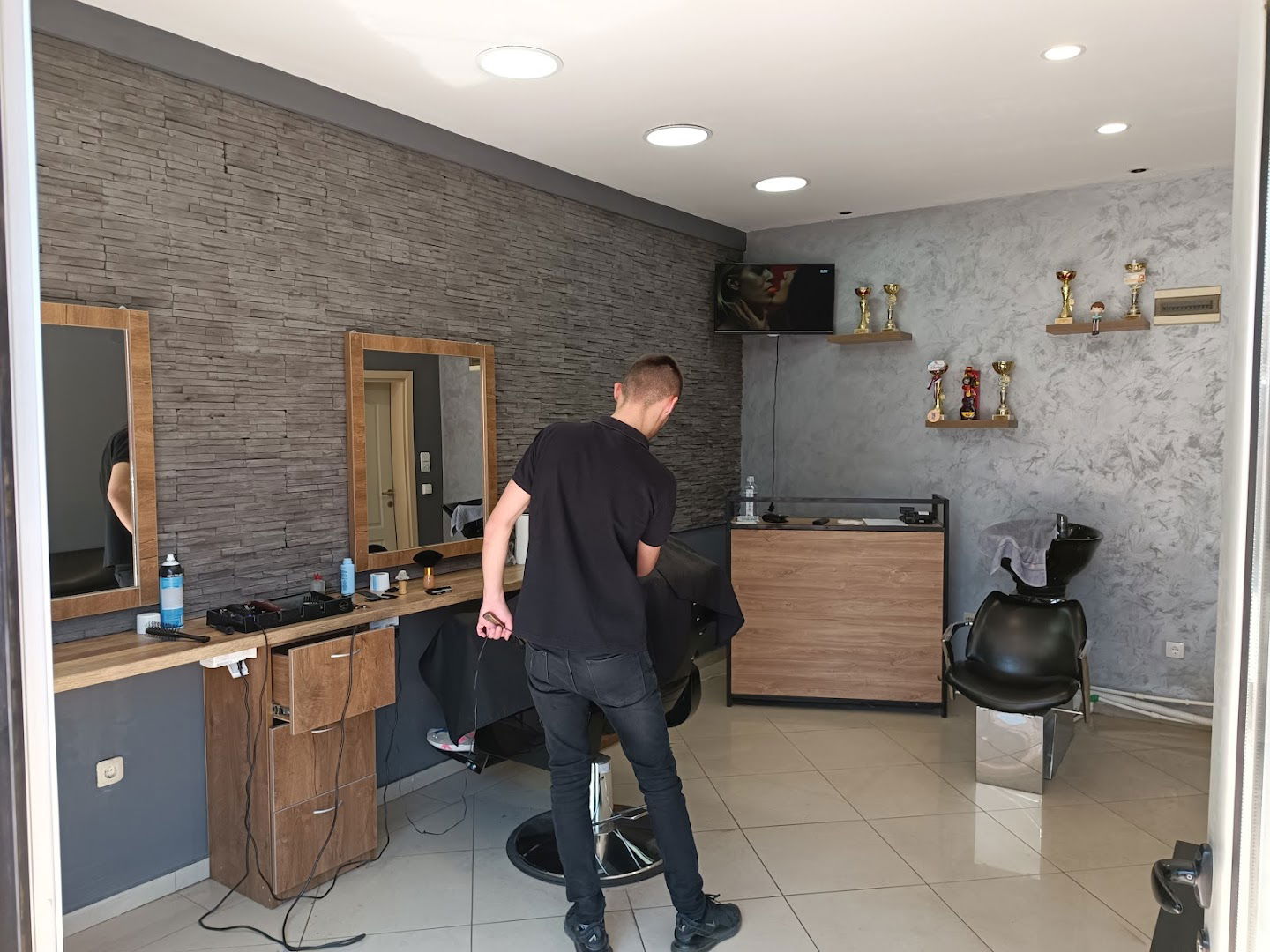 Frizerski salon Srki