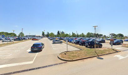 Airport Zadar Parking