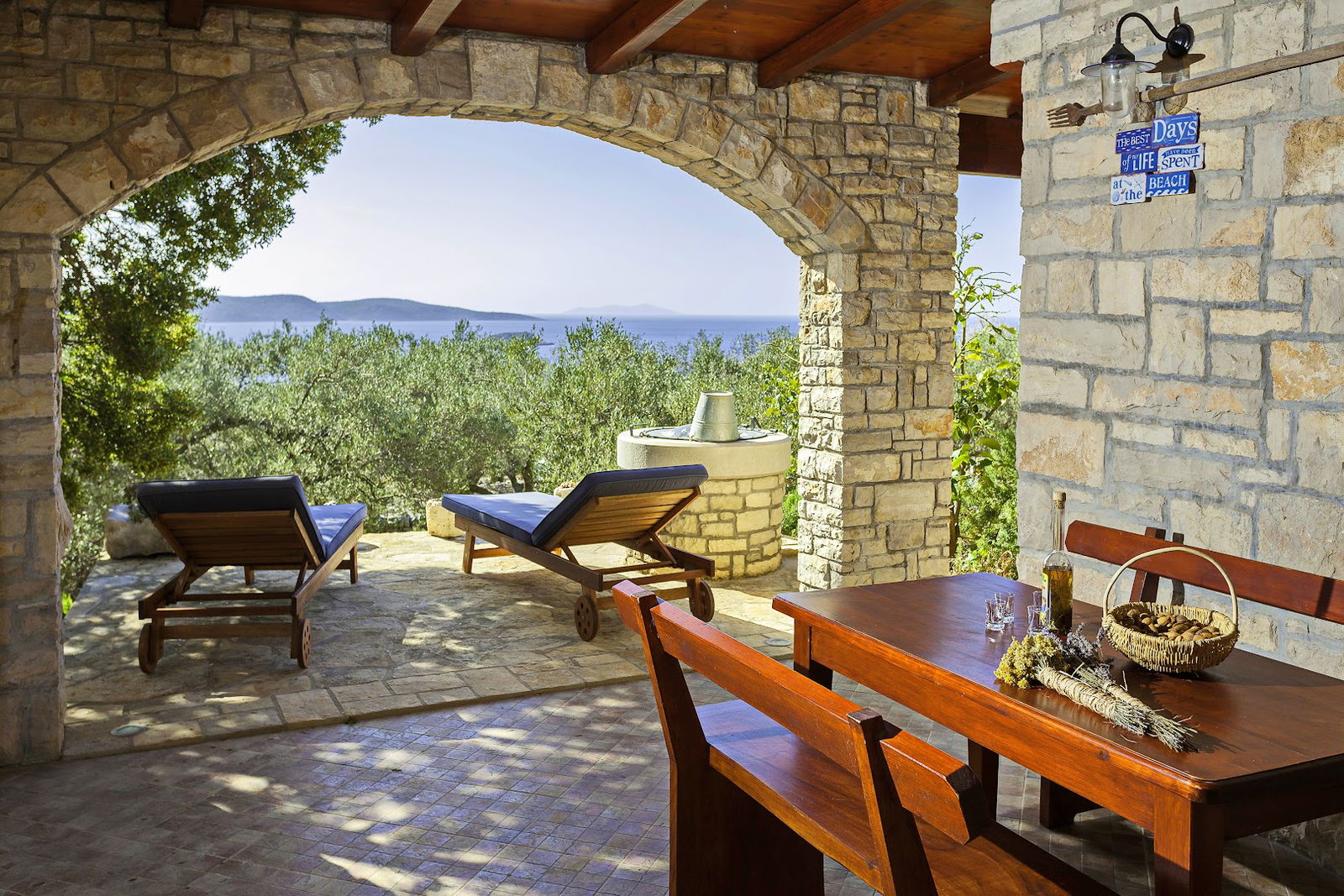 Stone House San Pelegrin