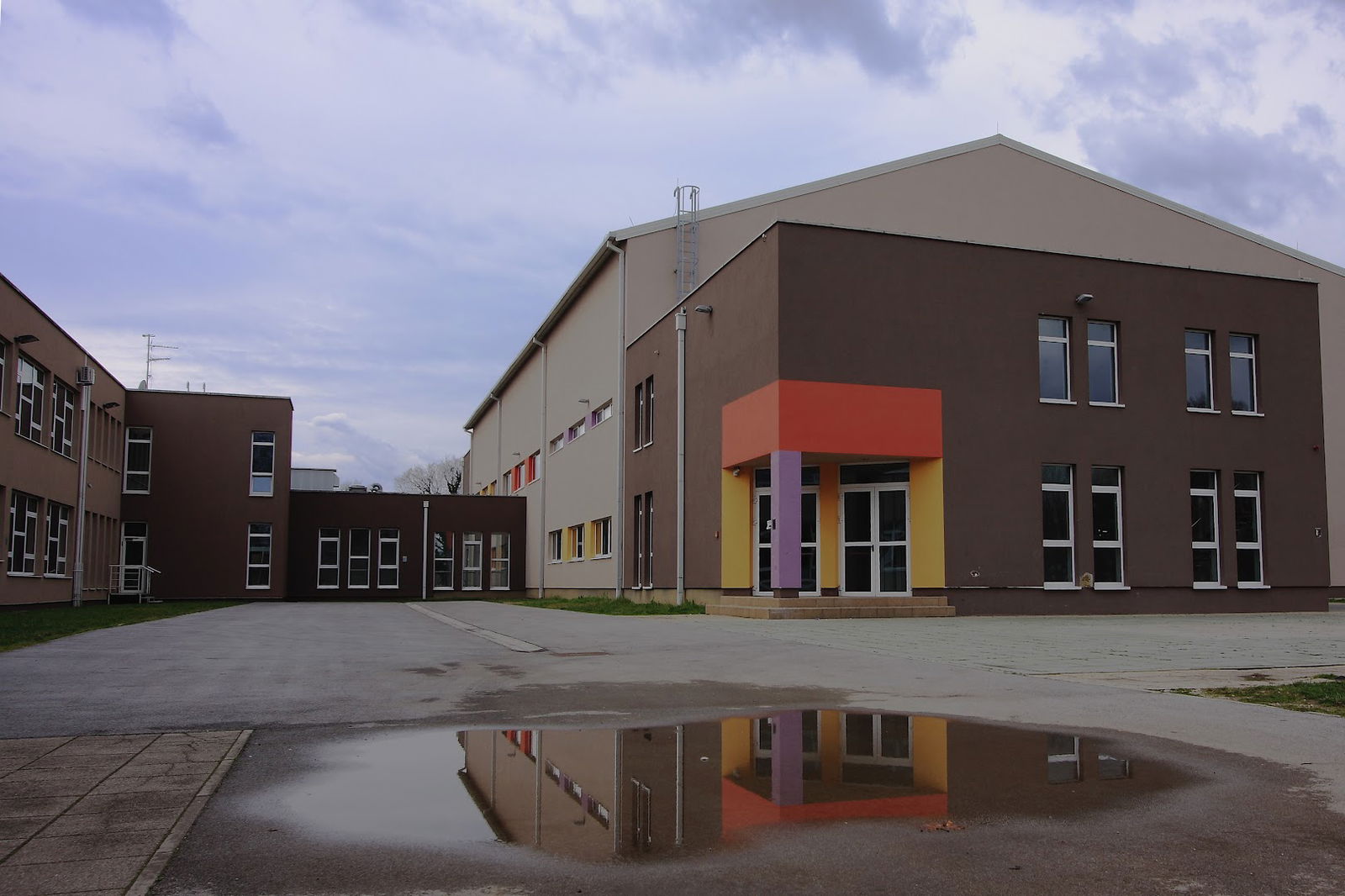 Osnovna škola Vladimir Deščak