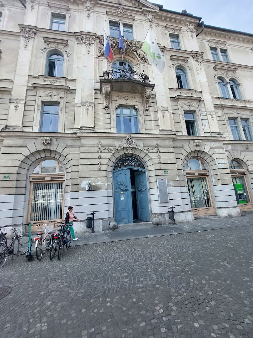 Mestna občina Ljubljana, Oddelek za ravnanje z nepremičninami