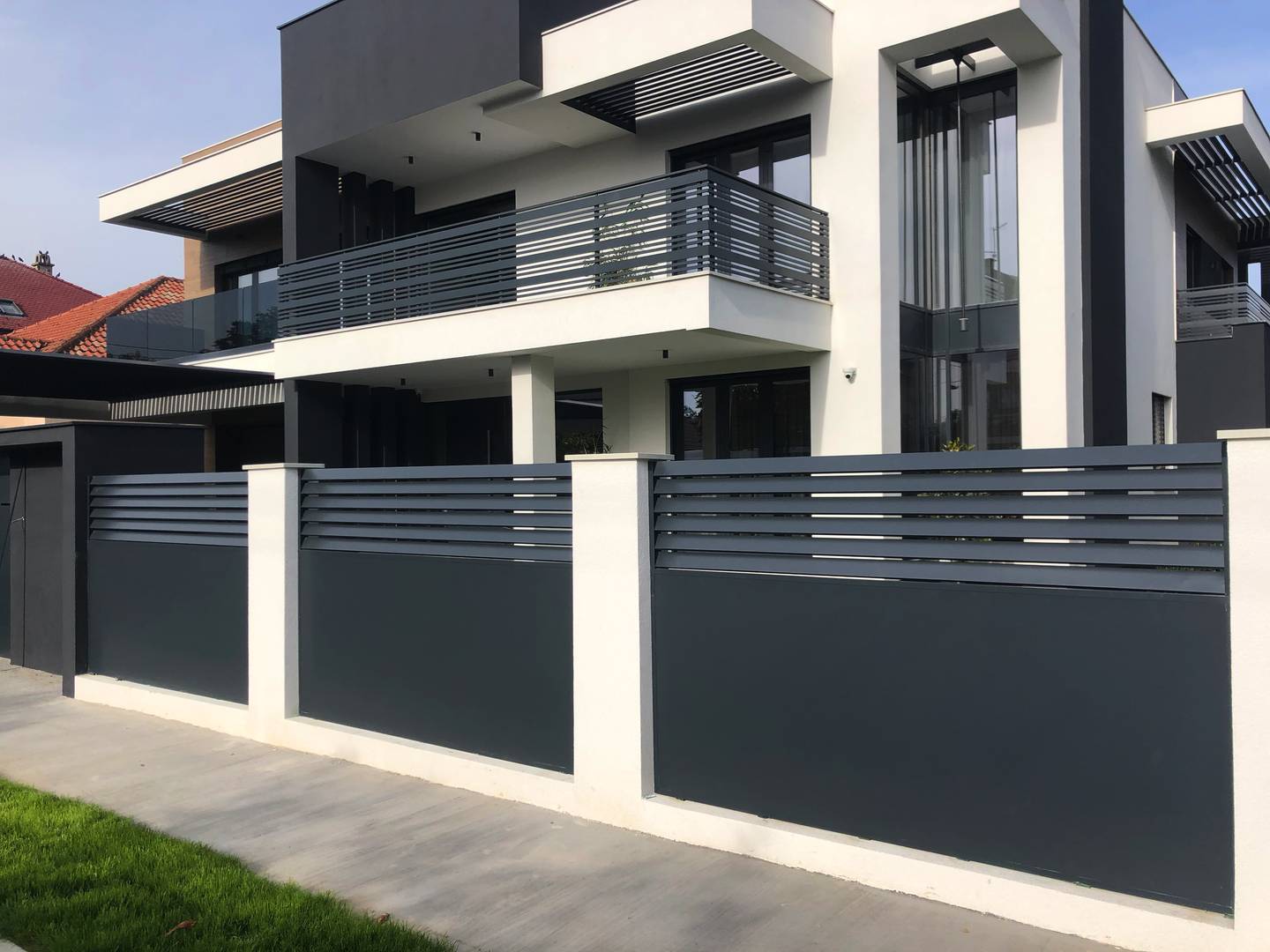 Gold Standard 2020 d.o.o. - aluminijumske ograde i kapije