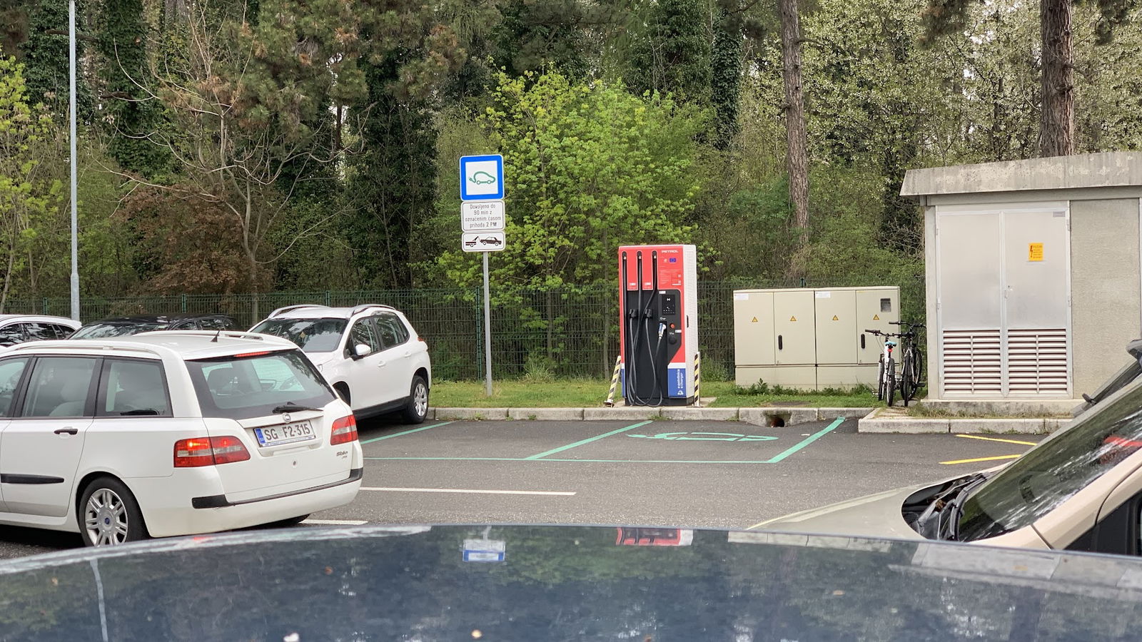 Petrol Charging Station