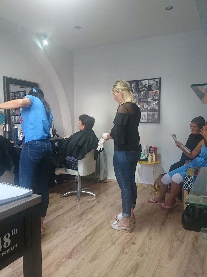 Frizerski Salon "Nina"