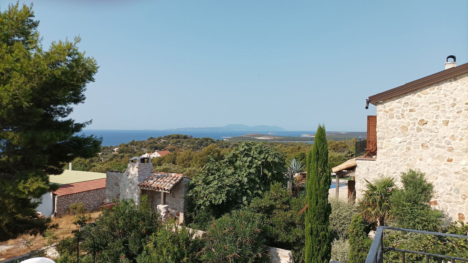 Villa Selene in the Mirror