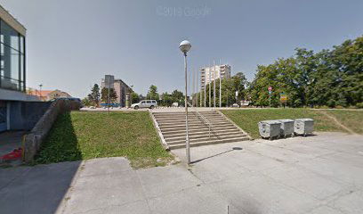 Parkiralište školska sportska dvorana Mladost