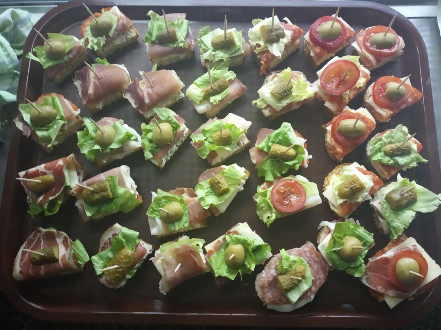 IZVOR TRGOVAČKI OBRT, DRAŽEN STRMEČKI, LJ. GAJA 20