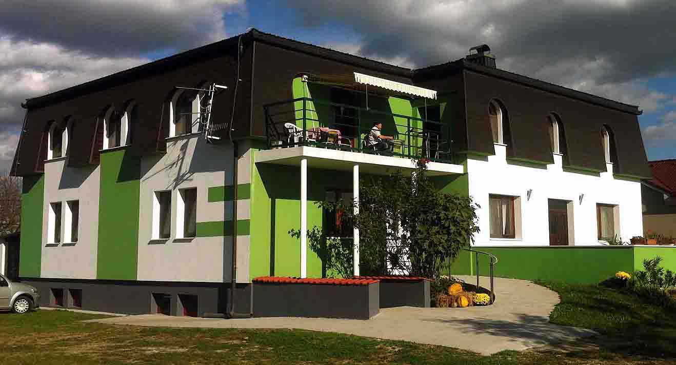 Obiteljski dom za starije i nemoćne osobe LEVANIĆ