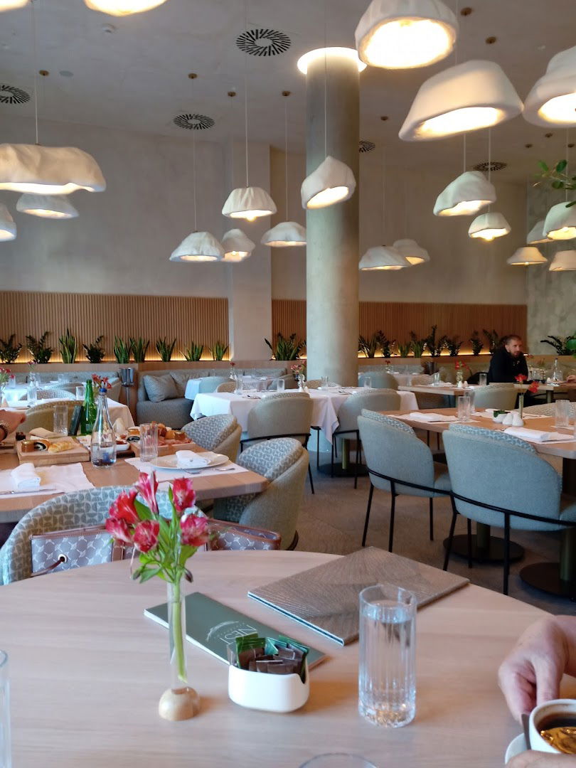 Nest Restaurant Indjija