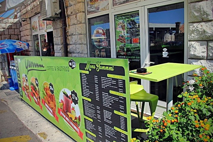 Coffee & Fast food Yummmi