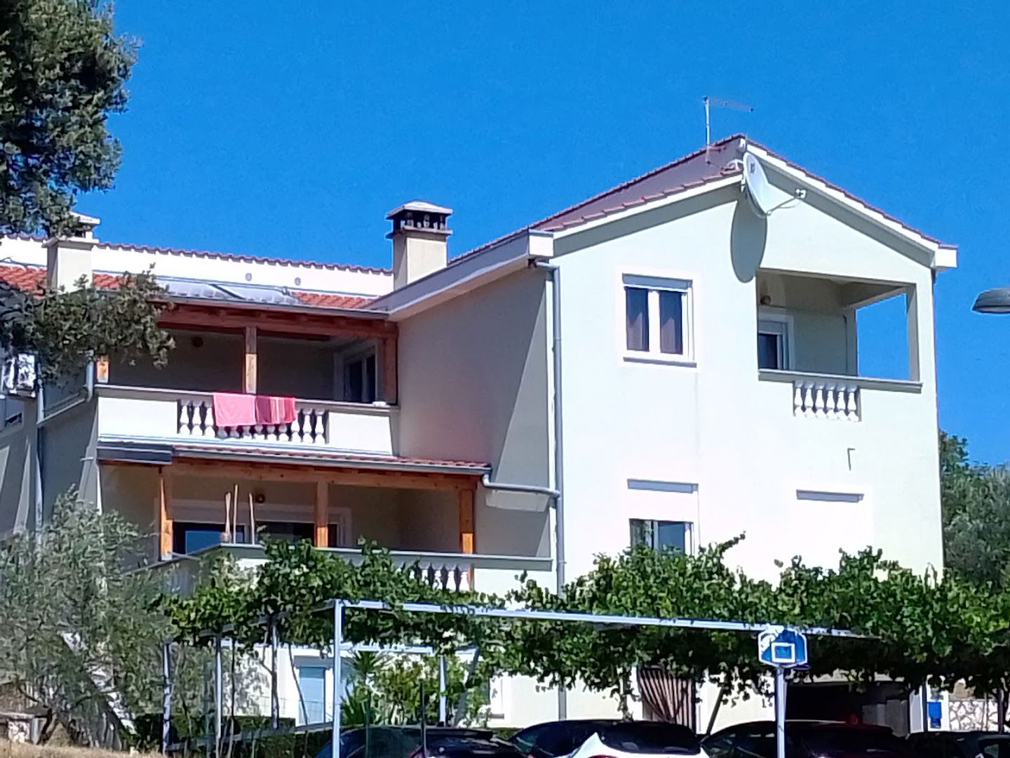 Apartmani Lora
