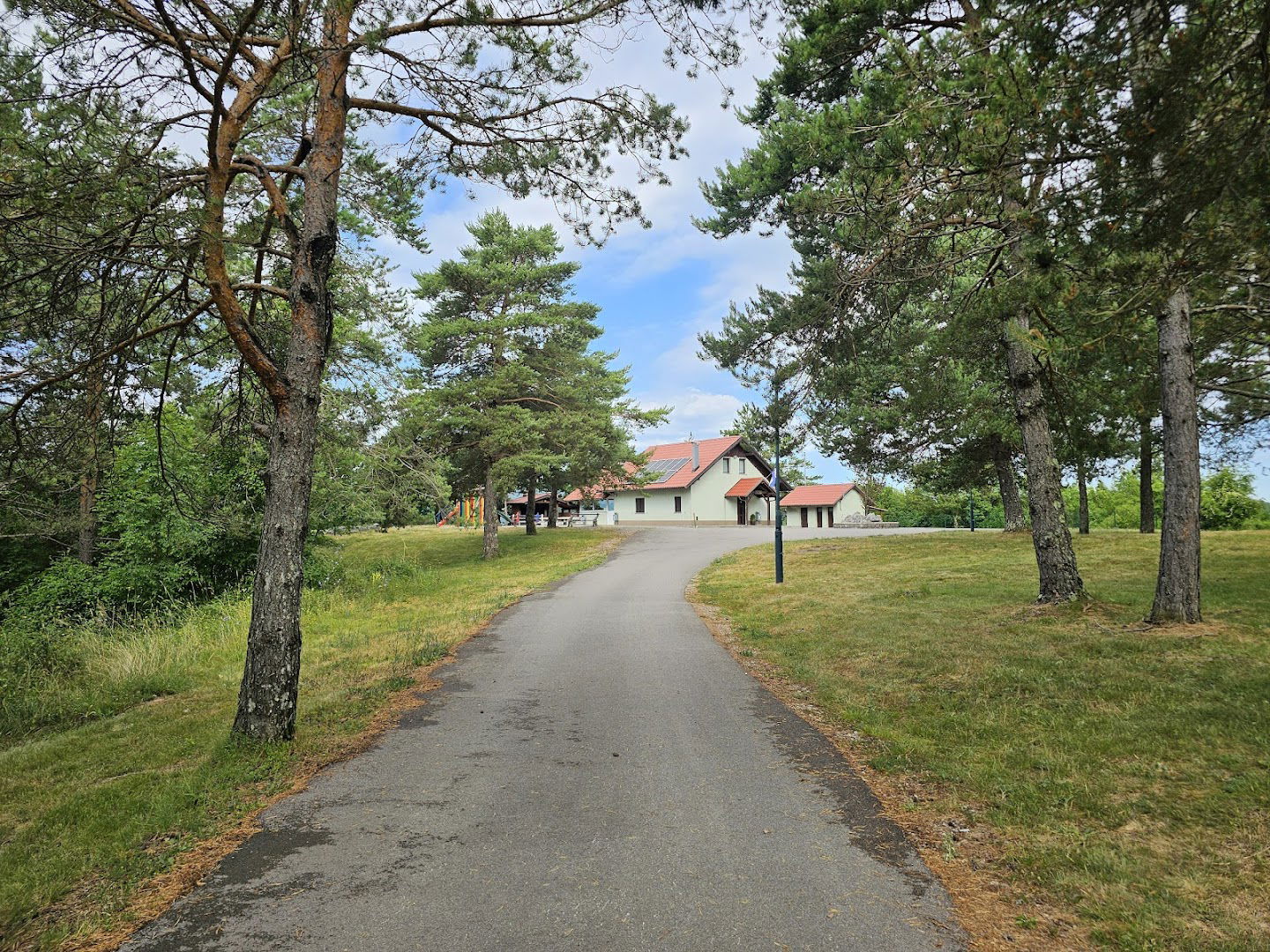 Lovačka kuća Grabrova griža Rupa