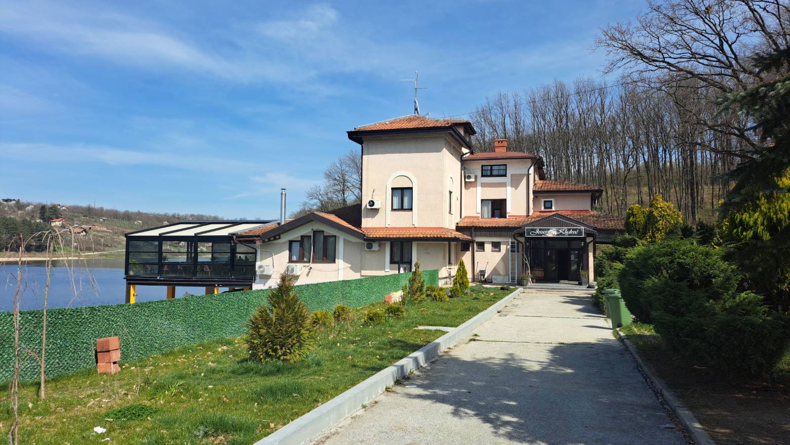 Hotel Jezero Kudrec