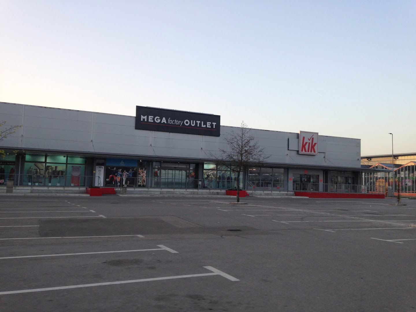 Mega Outlet trgovina in storitve, d.o.o., Ljubljana