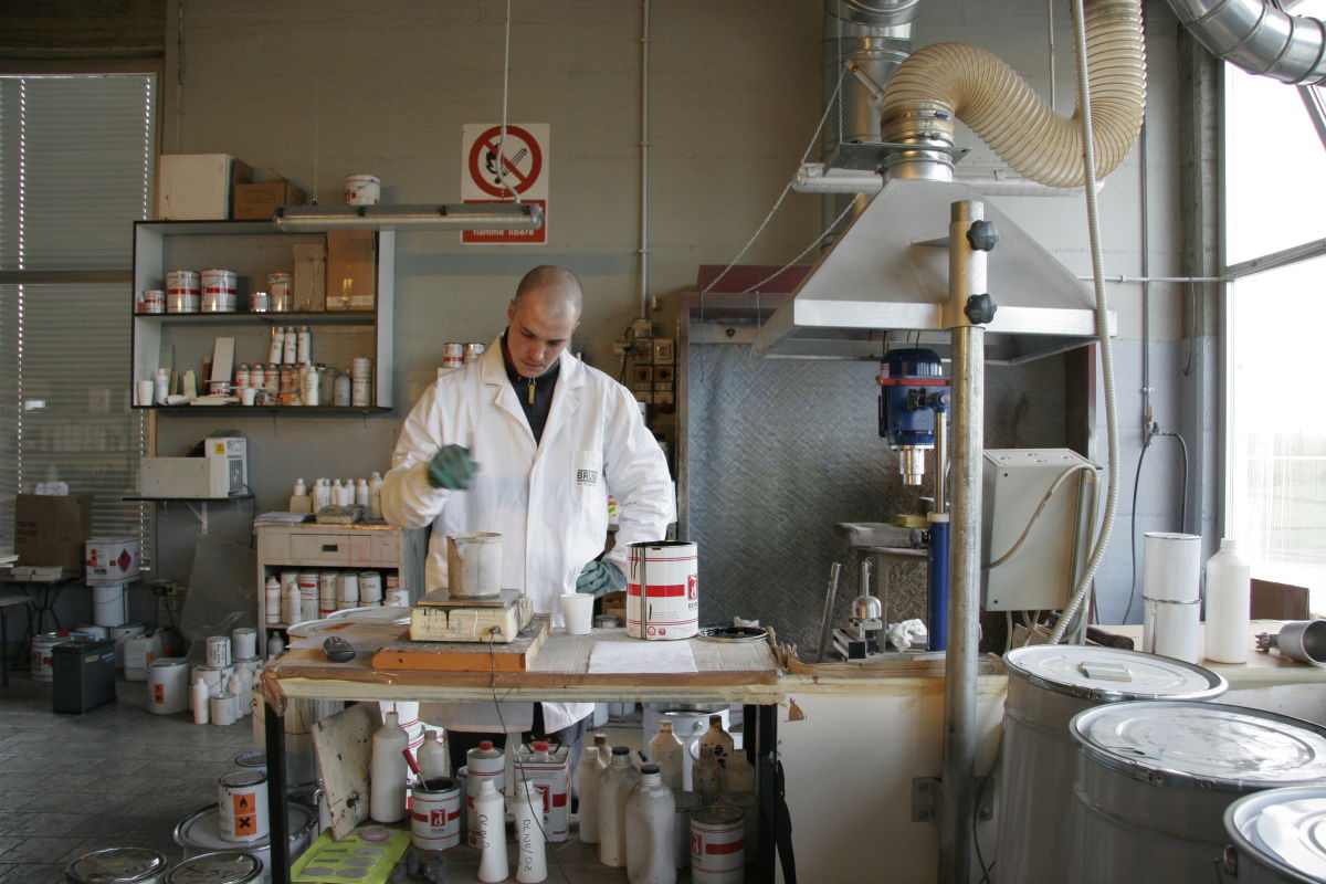 Bruman srl - Vernici e colori per l' industria dell' arredamento