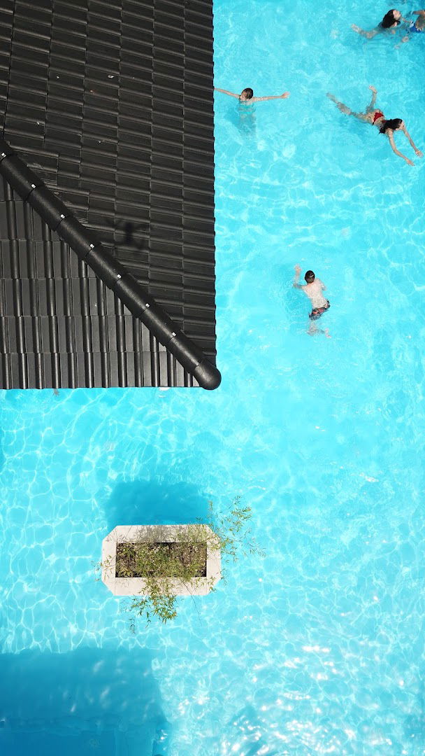 Bazeni Diamond Garden