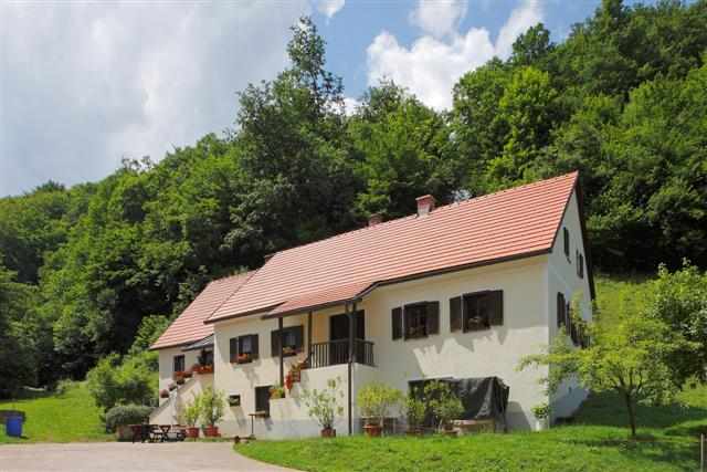 Javerškova domačija - rojstna hiša Marije Broz