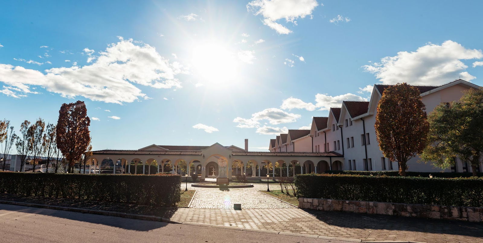 Zavod Svete Obitelji