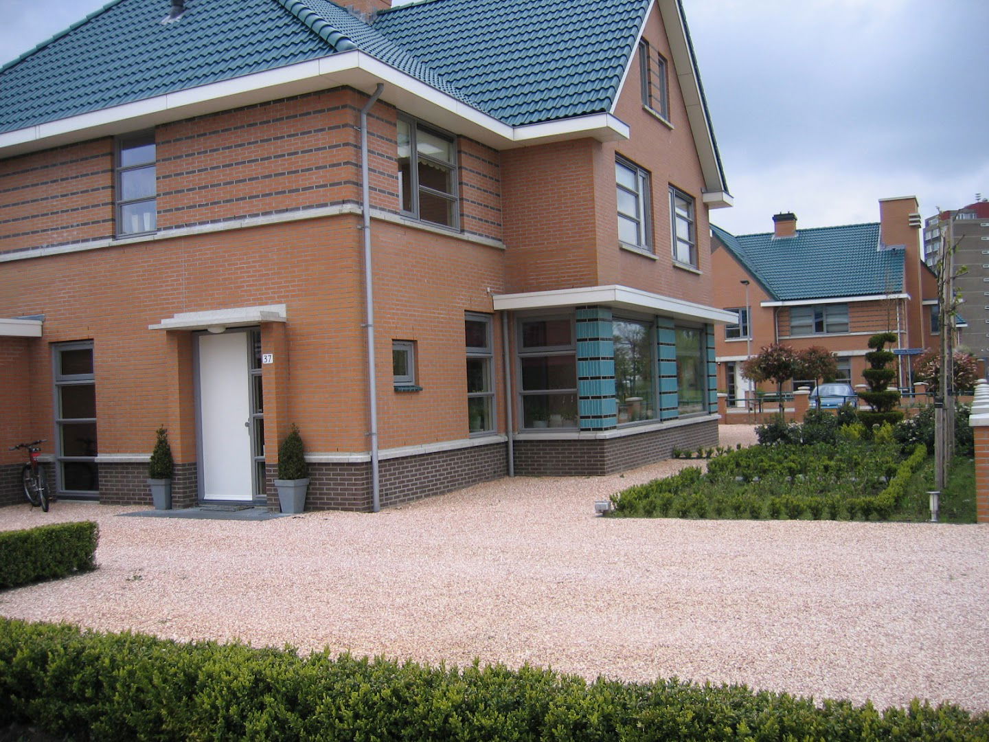 HUNYADI URBANI DIZAJN & KRAJOLIK j.d.o.o.